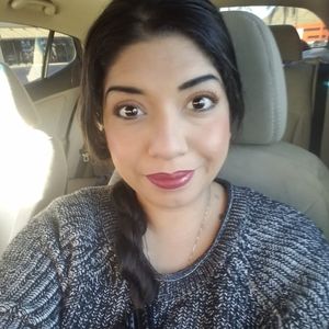 Meet your Posher, Debra